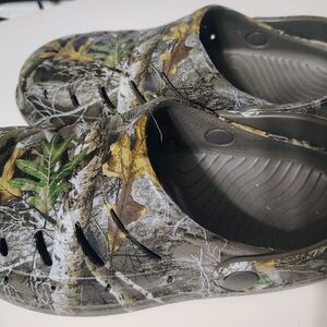 Kids Camouflage Clog Sandals - Green/Brown